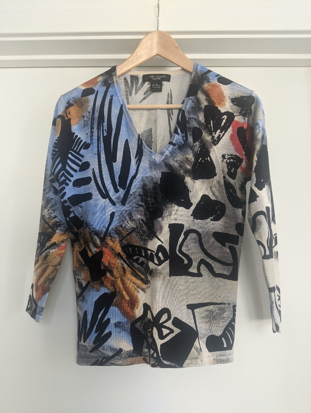 MARK RICHARDS Collection Abstract Print V-Neck Women's Top in Multi-Color